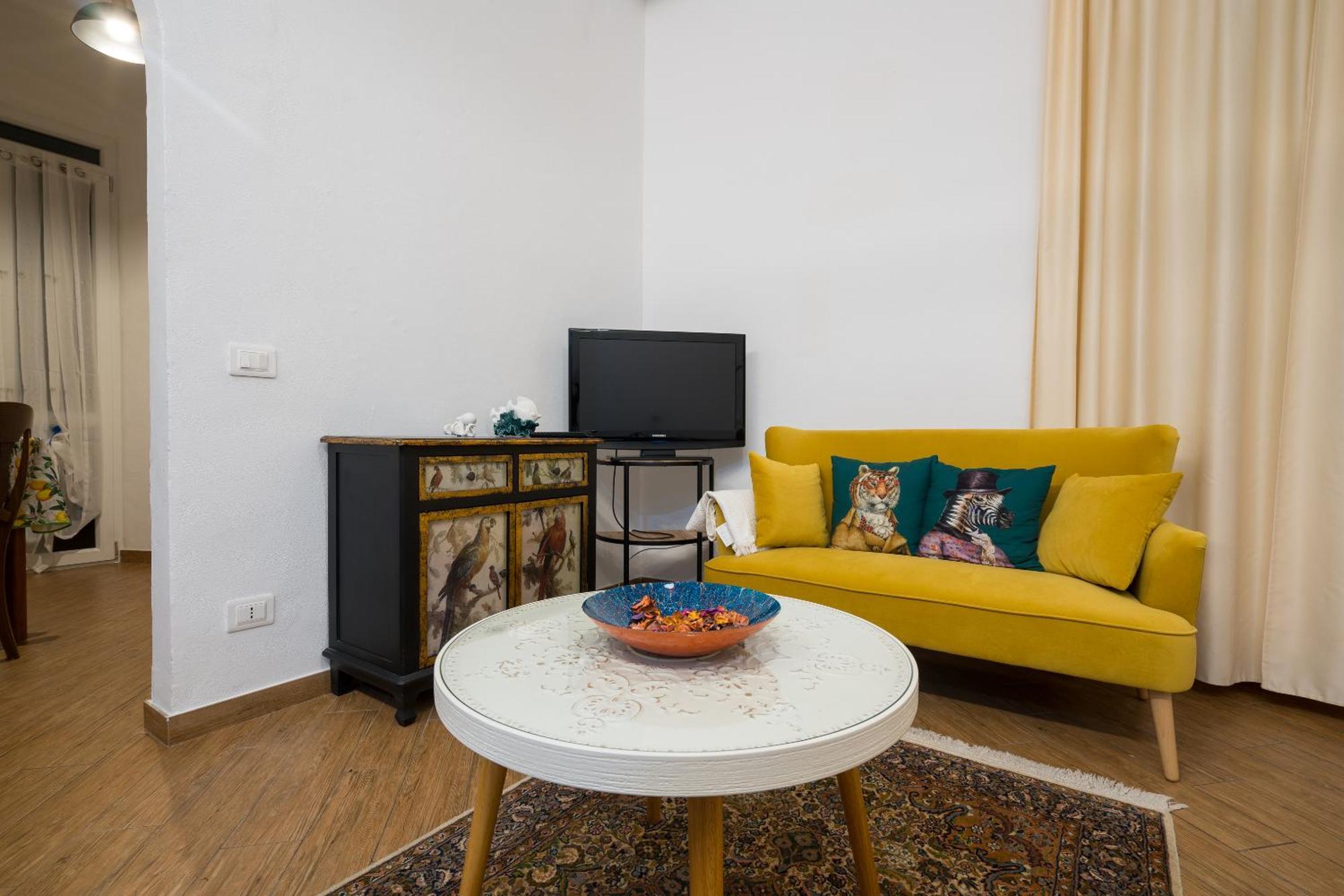 Confort Three - Citra 011015-lt-2460 Appartamento La Spezia